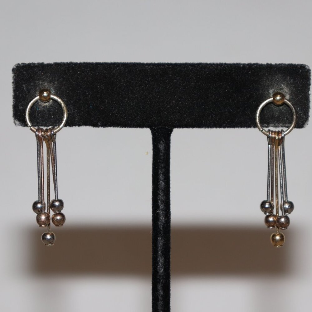 🤍💛 Silver & Gold Dangle Earrings · Post · 1.25" Tall · mixed‑metal elegance